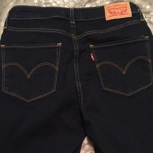 Levi's 721 High Rise Skinny Jeans